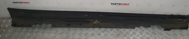 Накладка зовнішня (молдинг) порога, лівий 51777256911 BMW