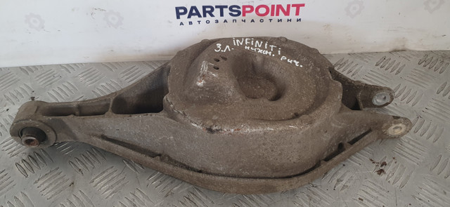Балансир задній нижній 551B01BA0A NISSAN