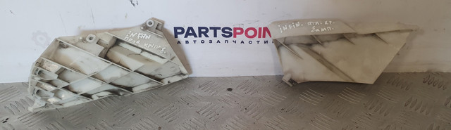 Праве кріплення переднього бампера 620581CA0A NISSAN