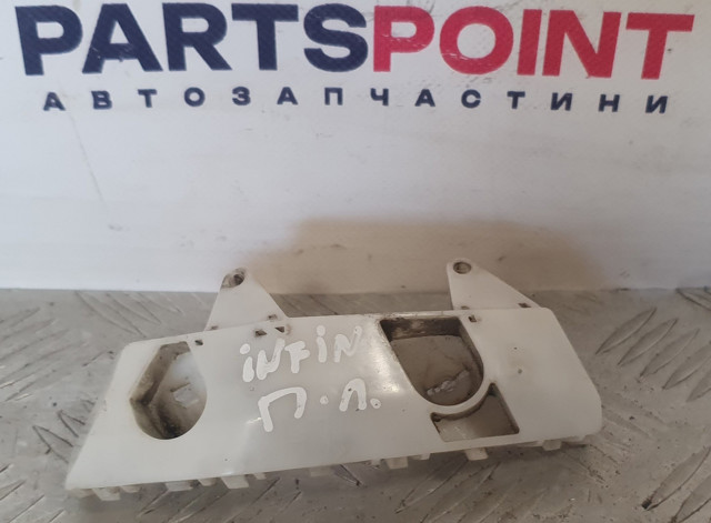 Кронштейн бампера переднього, зовнішній лівий 622211CA0A NISSAN