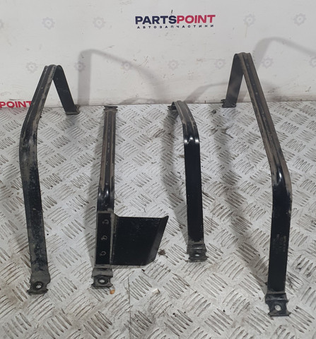 Кронштейн баку паливного 7L8201653A VAG