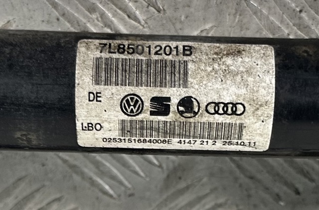 Напіввісь задня 7L8501201B VAG