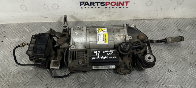 Компресор пневмопідкачкою (амортизаторів) 7L8616007 VAG