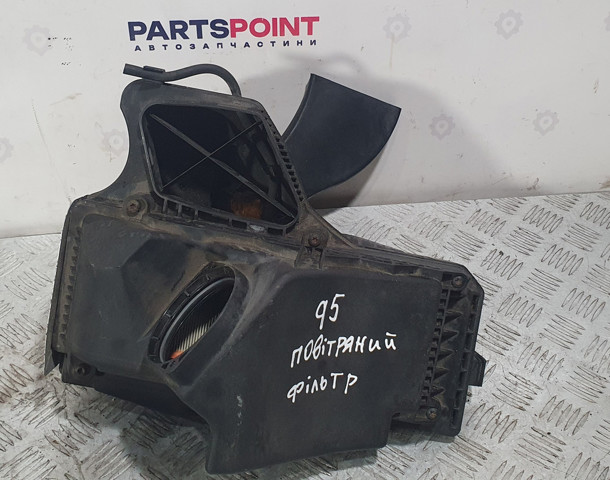 Повітроприймач 8K0129604 VAG