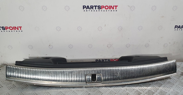Накладка задньої панелі багажника 8R0864483C4PK VAG