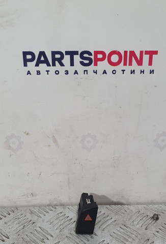 Кнопка включення аварійного сигналу 8R1941509V10 VAG
