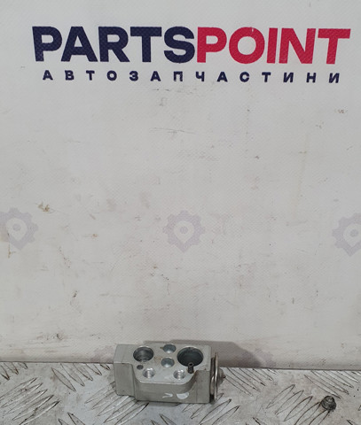 Клапан TRV, кондиціонера 8T0820679A VAG