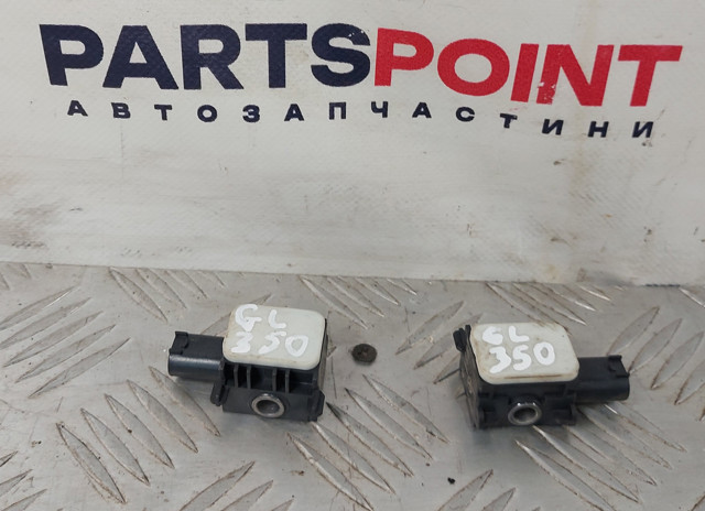 Датчик подушки безпеки A0038202826 MERCEDES