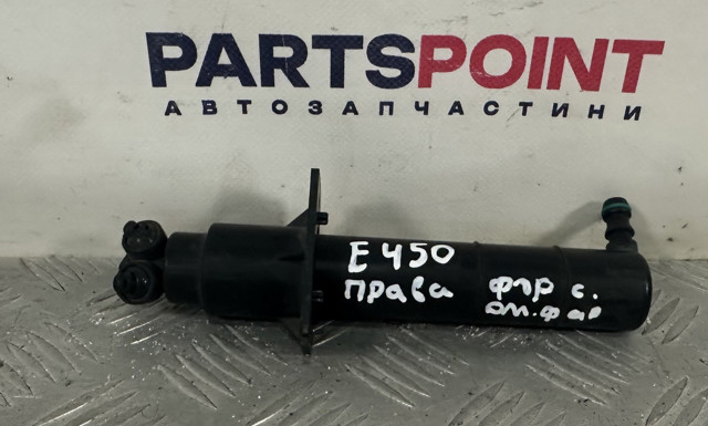 Тримач форсунки омивача фари, підйомний циліндр A1648600847 MERCEDES