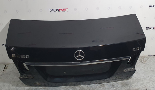 Кришка багажника кузова A2127500975 MERCEDES