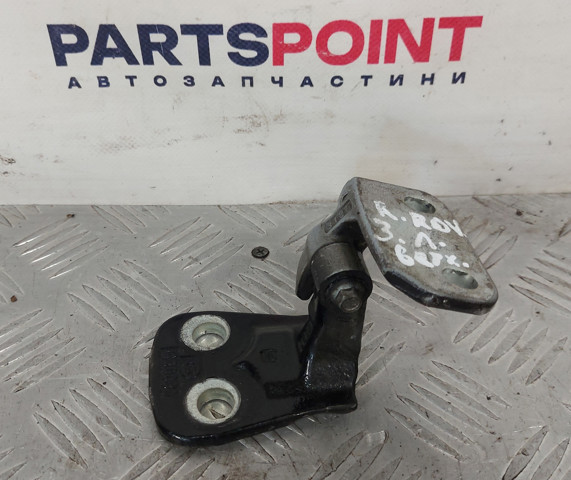 Петля передніх дверей, лівою LR030362 LAND ROVER