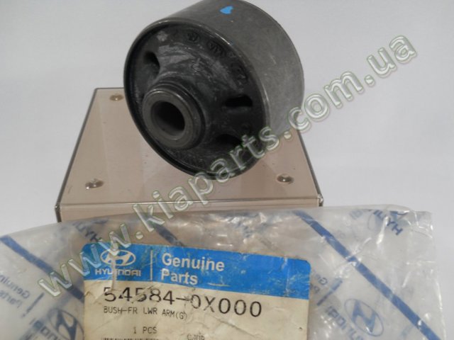 Сайлентблок нижнього важеля передньої підвіски Hyundai I10