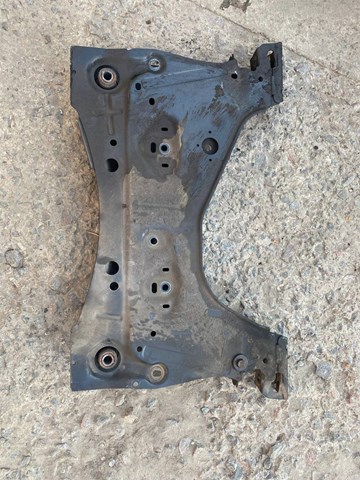 Підрамник передній 544009U000 NISSAN