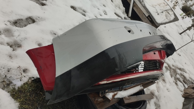Бампер задній 6001546776 RENAULT