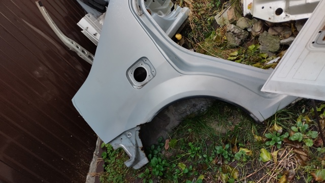 Крило заднє праве 774208054R RENAULT