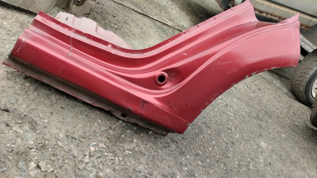 Крило заднє ліве 774217812R RENAULT