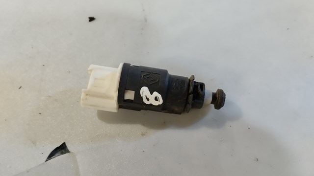 Кнопка стоп-сигналу 8200276361 RENAULT