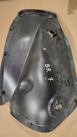 Підкрилок заднього крила, лівий задній 8200848954 RENAULT
