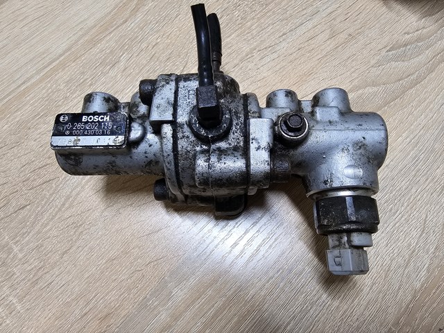 0004300316 Mercedes