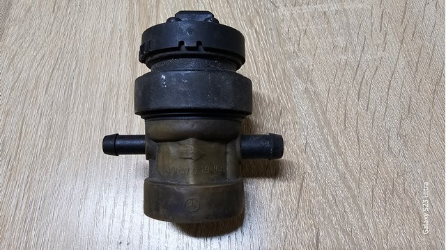 Клапан абсорбера паливних парів 0004701993 MERCEDES