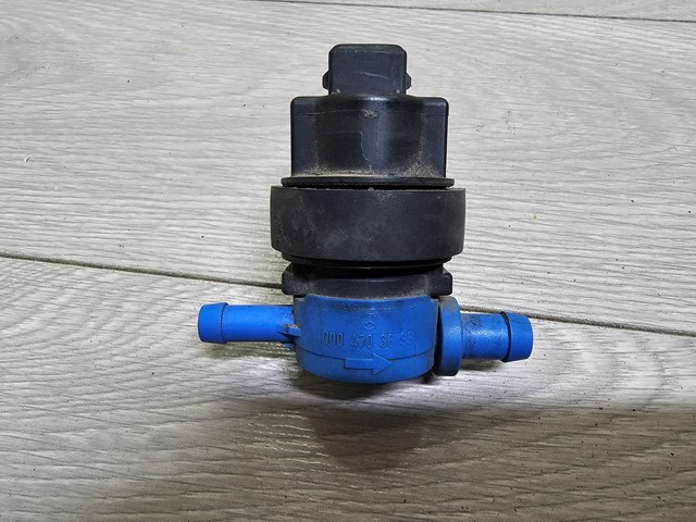 Клапан абсорбера паливних парів 0004703693 MERCEDES