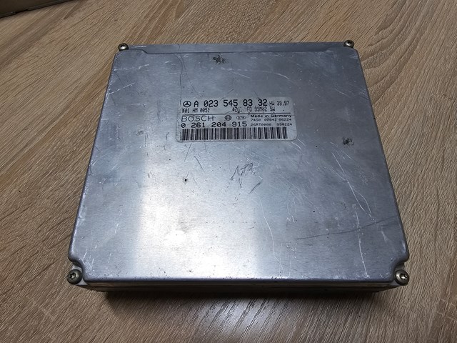 Блок двигуна 0235458332 MERCEDES