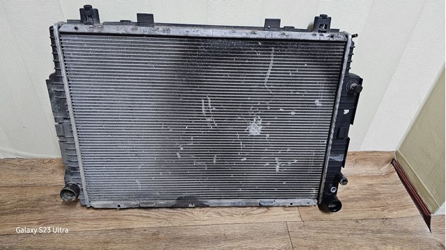 Радіатор охолодження 1405001403 MERCEDES