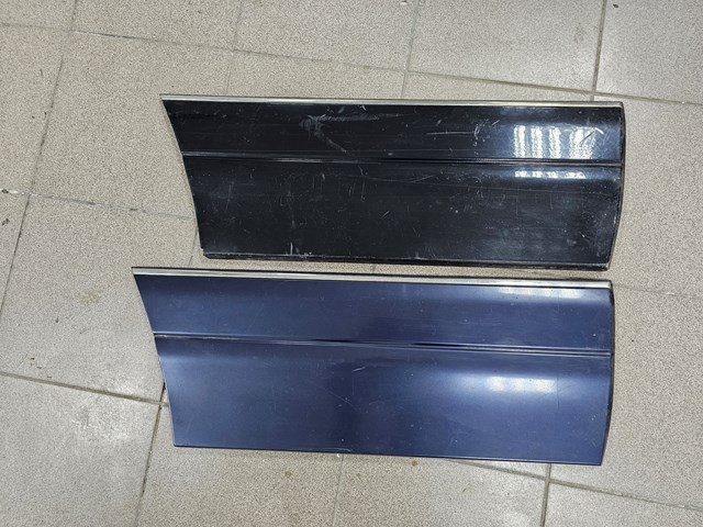 Накладка задньої правої двері 1406907640 MERCEDES