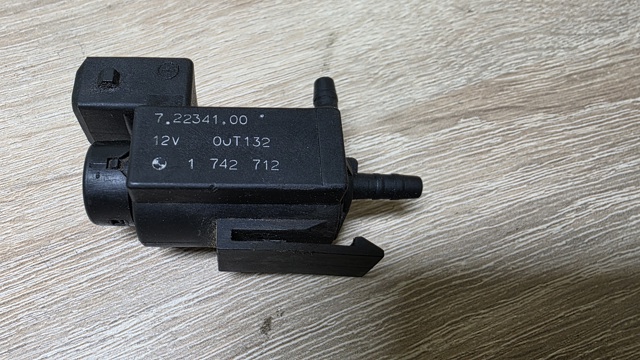 Клапан соленоїд регулювання заслонки EGR 1742712 BMW