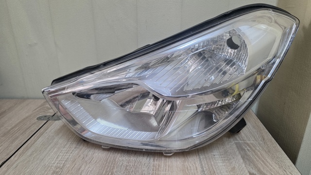 Фара основна ліва 260607950R RENAULT