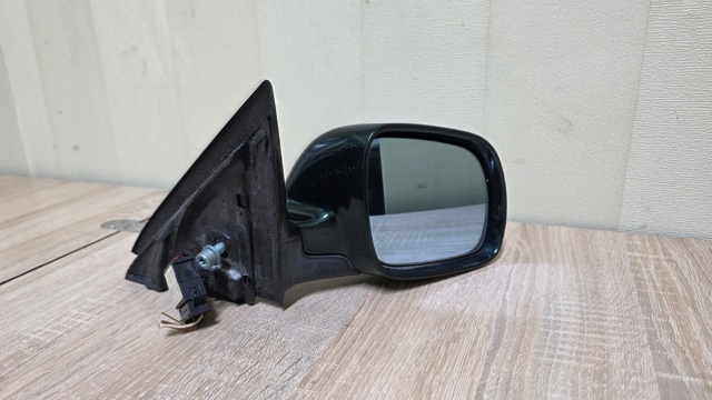 Праве бічне дзеркало 4B1858532 VAG