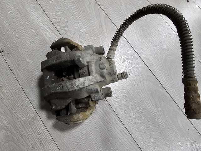 Задній гальмівний супорт лівий A0024202583 MERCEDES