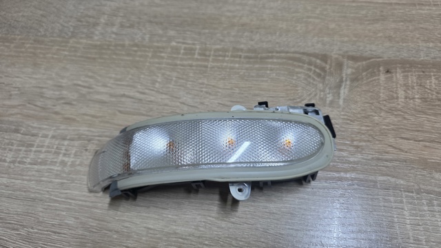 Покажчик повороту дзеркала, лівий A2038200121 MERCEDES
