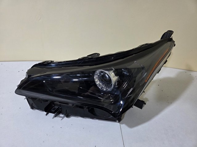 Фара основна ліва 8107078190 TOYOTA