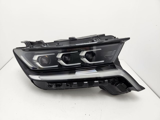 Фара передня права 92102R5110 HYUNDAI