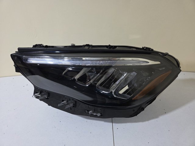 Фара ліва передня A2479066507 MERCEDES