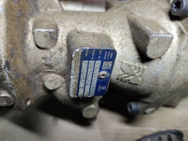 Турбонаддув 03L145873C VAG
