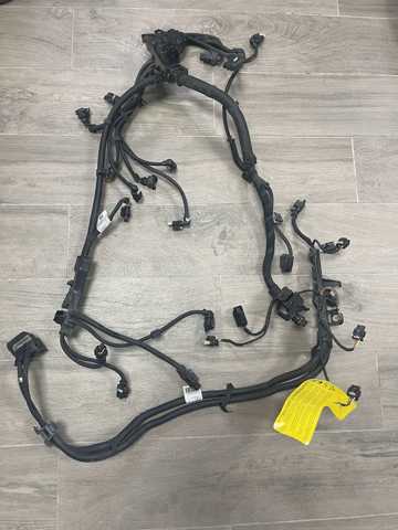 Електропроводка моторного віддсіка 12518743494 BMW