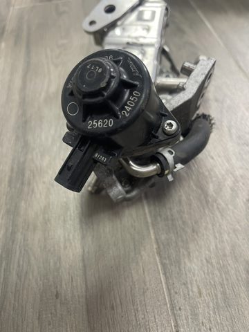 Клапан рециркуляції відпрацьованих газів EGR 2562024050 TOYOTA