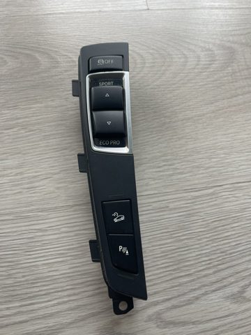 Блок кнопок центральної консолі 61319240295 BMW