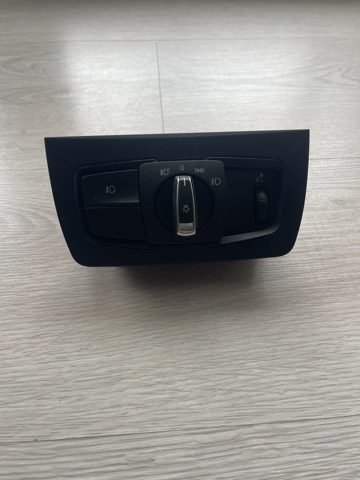 Перемикач світла фар, на "торпедо" 61319265297 BMW