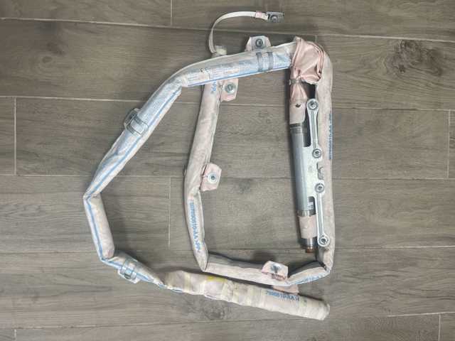 Подушка безпеки, збоку ліва айрбег LR043057 LAND ROVER