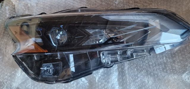 Права блок фара 260106CA5B NISSAN