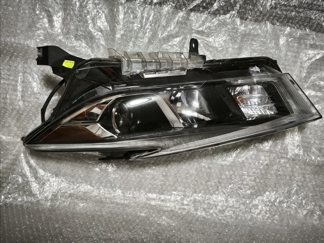 Фара ліва 260604RF0B NISSAN