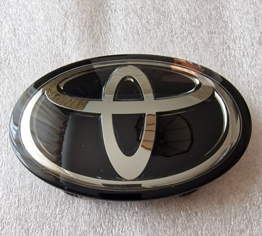 Фірмовий значок решітки радіатора 5314133130 TOYOTA