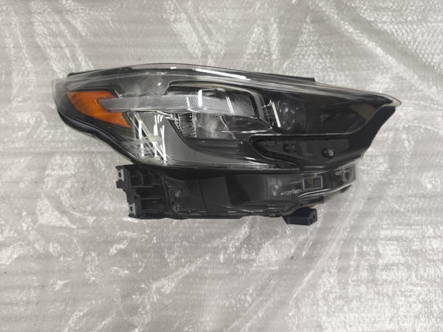 Основна фара - вставка 84002AN50A SUBARU