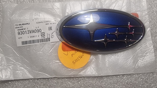 Емблема на кришку багажника, фірм.значок 93013VA090 SUBARU