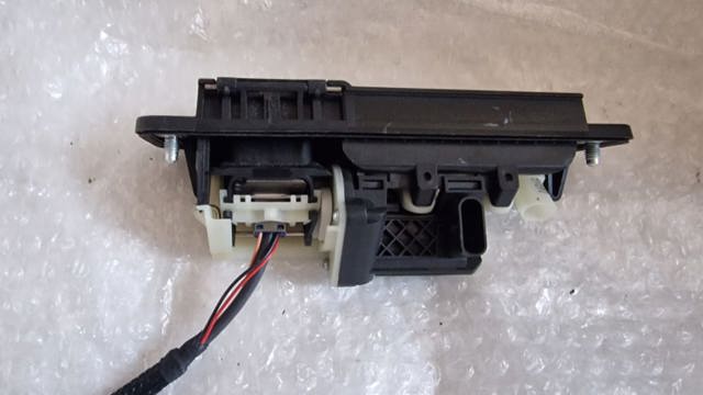 Ручка ляди, зовнішня A2227500893 MERCEDES