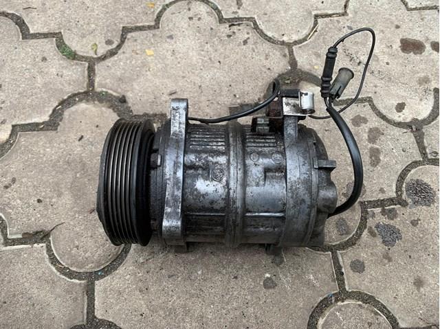 Компресор кондиціонера 8601632 VOLVO