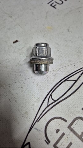 Гайка колеса 40224JK00A NISSAN